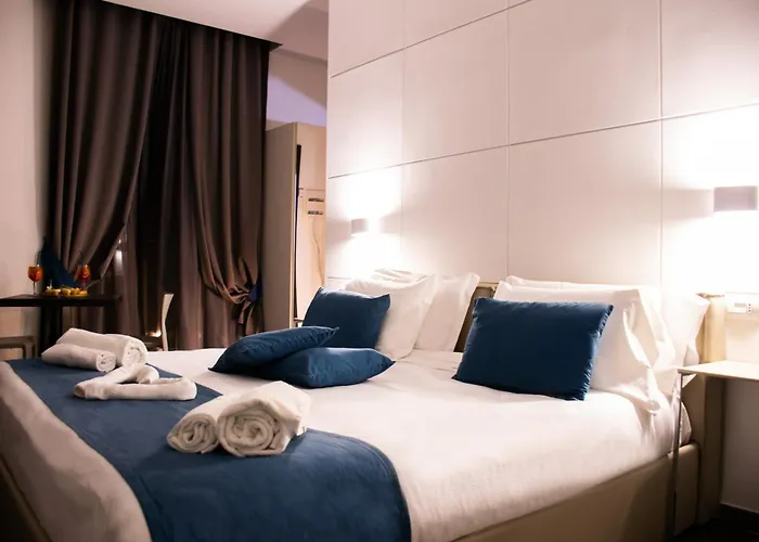 Megaris Luxury Suite Rooms