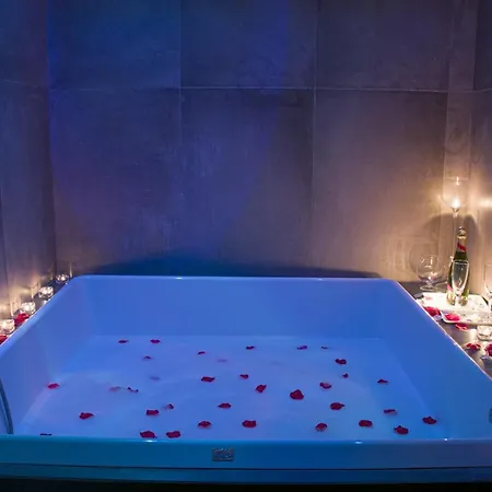 Megaris Luxury Suite Rooms Naples Extérieur photo