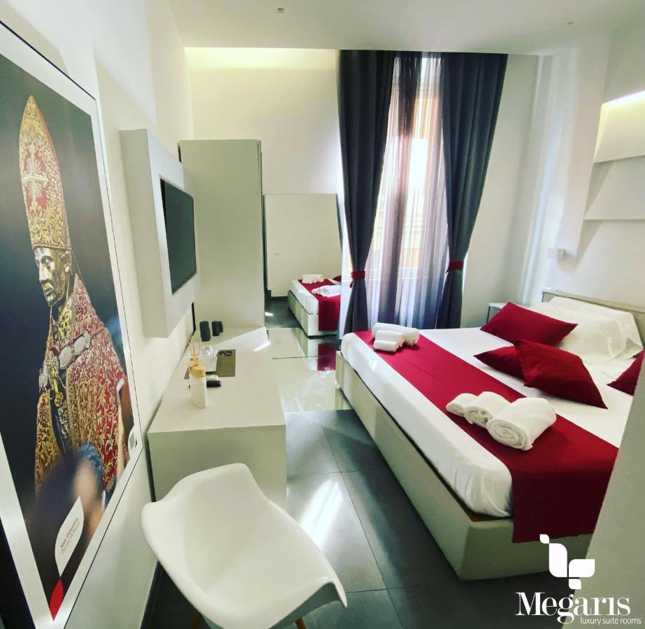 Megaris Luxury Couette-café *