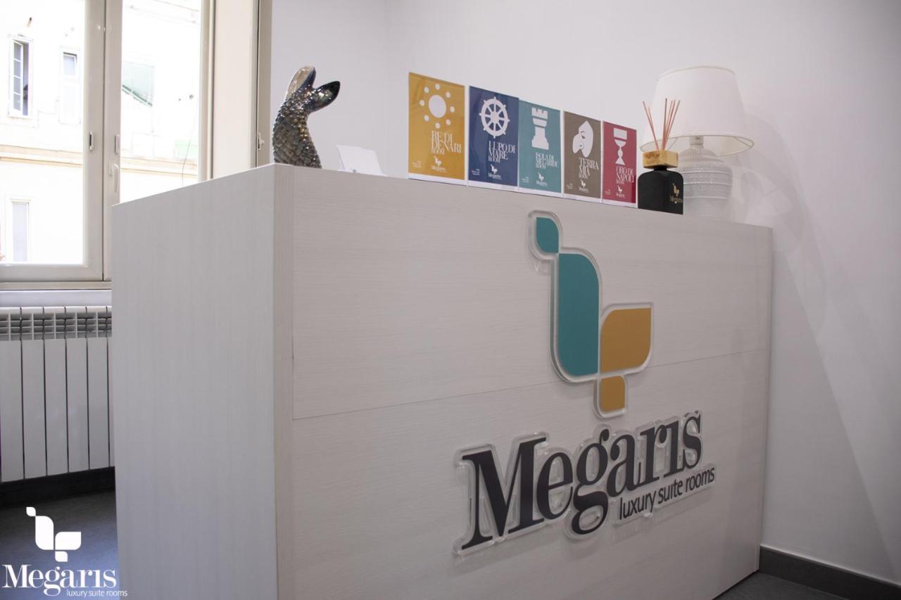 Megaris Luxury * Nápoles